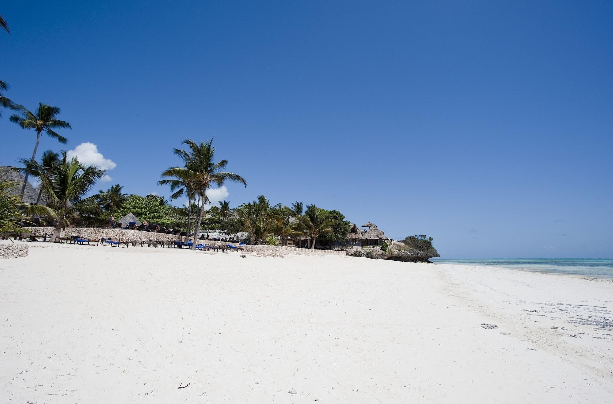 פינגווה Hotel Karafuu Beach Resort מראה חיצוני תמונה