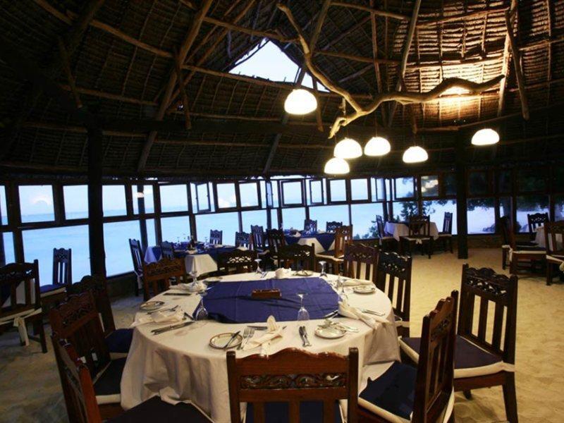 פינגווה Hotel Karafuu Beach Resort מראה חיצוני תמונה
